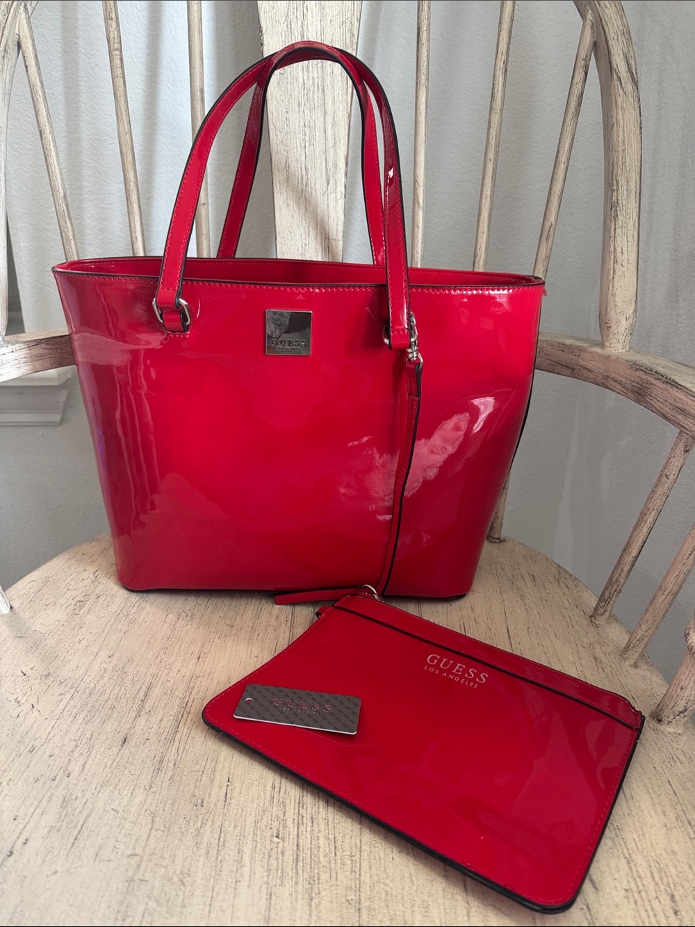Vintage GUESS Retro Red Patent Tote Bag Pinup Holiday - Picture 2 of 16